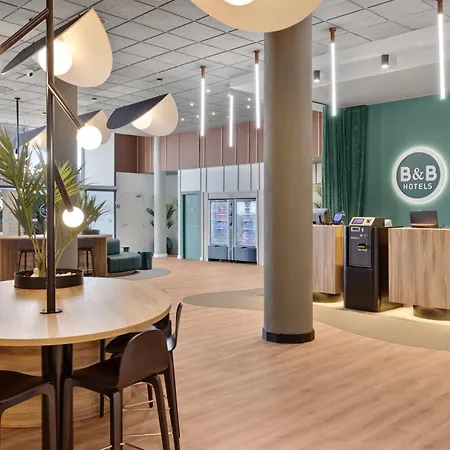 B&B Hotel Alicante Отель