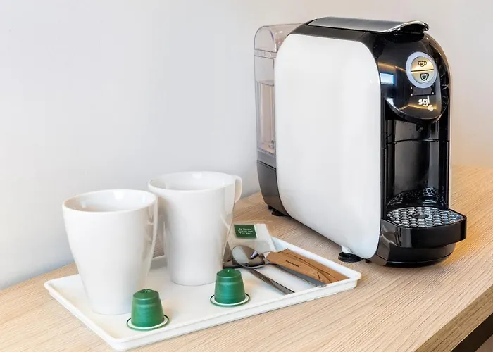 Отель B&B Hotel Alicante 3*