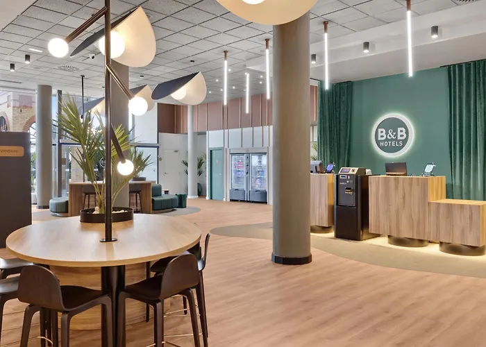 B&B Hotel Alicante Отель