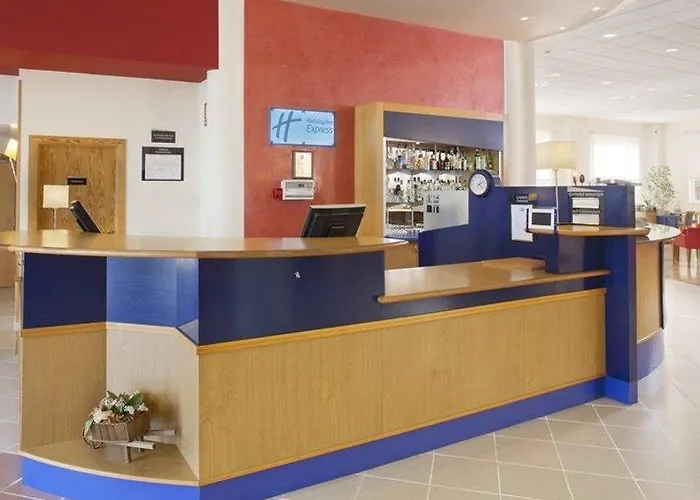 B&B Hotel Alicante Аликанте