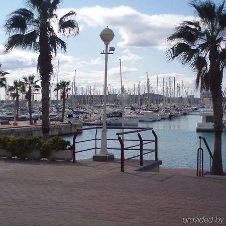 B&B Hotel Alicante 3*