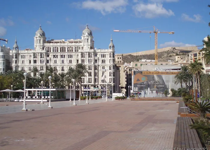 B&B Hotel Alicante Hotel