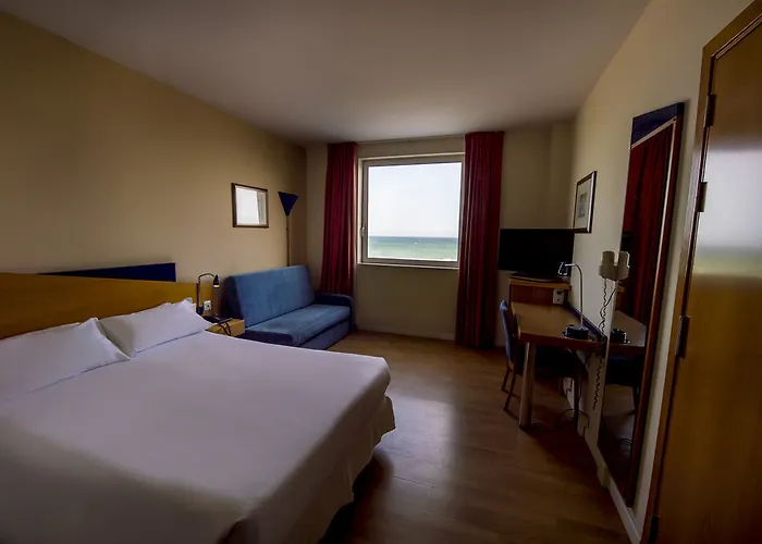 B&B Hotel Alicante Hotel 3*