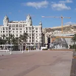 B&B Hotel Alicante Hotel