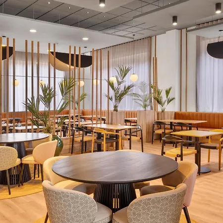 Hotel B&B HOTEL Alicante 3*