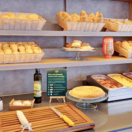 B&B Hotel Alicante Hotel